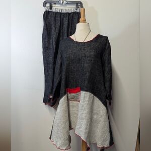 Linen Art To Wear Black and White Tunic with Red Accents Langenlook Set S M
